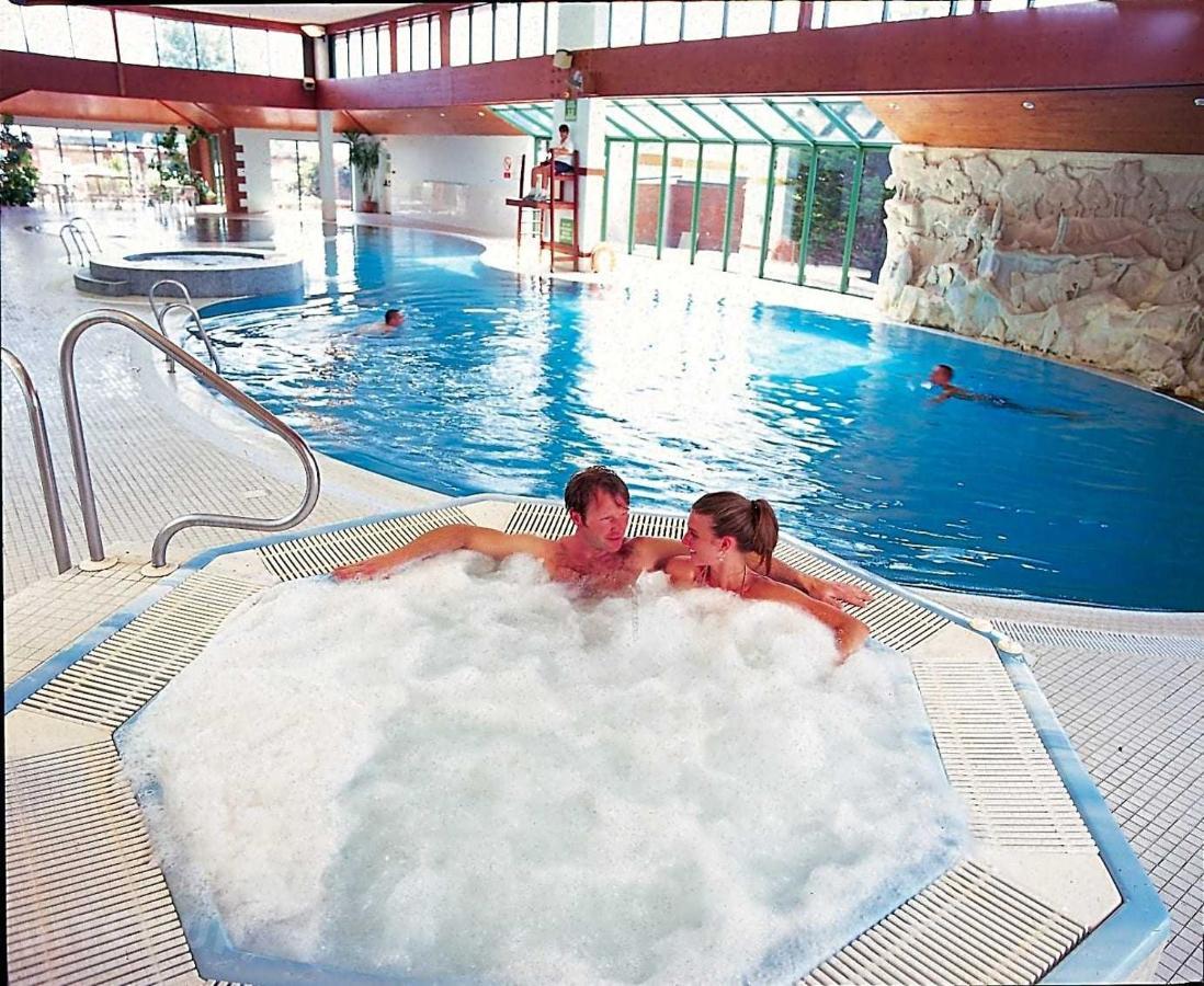 Luxury Lodge On Edge Of New Forest And 800M From Sea Entertainment And Leisure Passes Included Milford on Sea Exterior photo